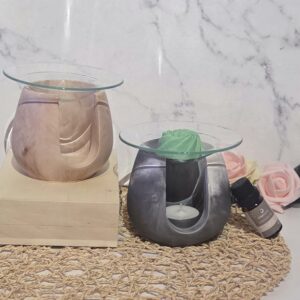 Brûleur à fondant et huile essentielle en résine naturelle avec coupelle en verre