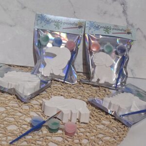 Pochette créative kit prêt-à-peindre avec figurine en résine et peintures
