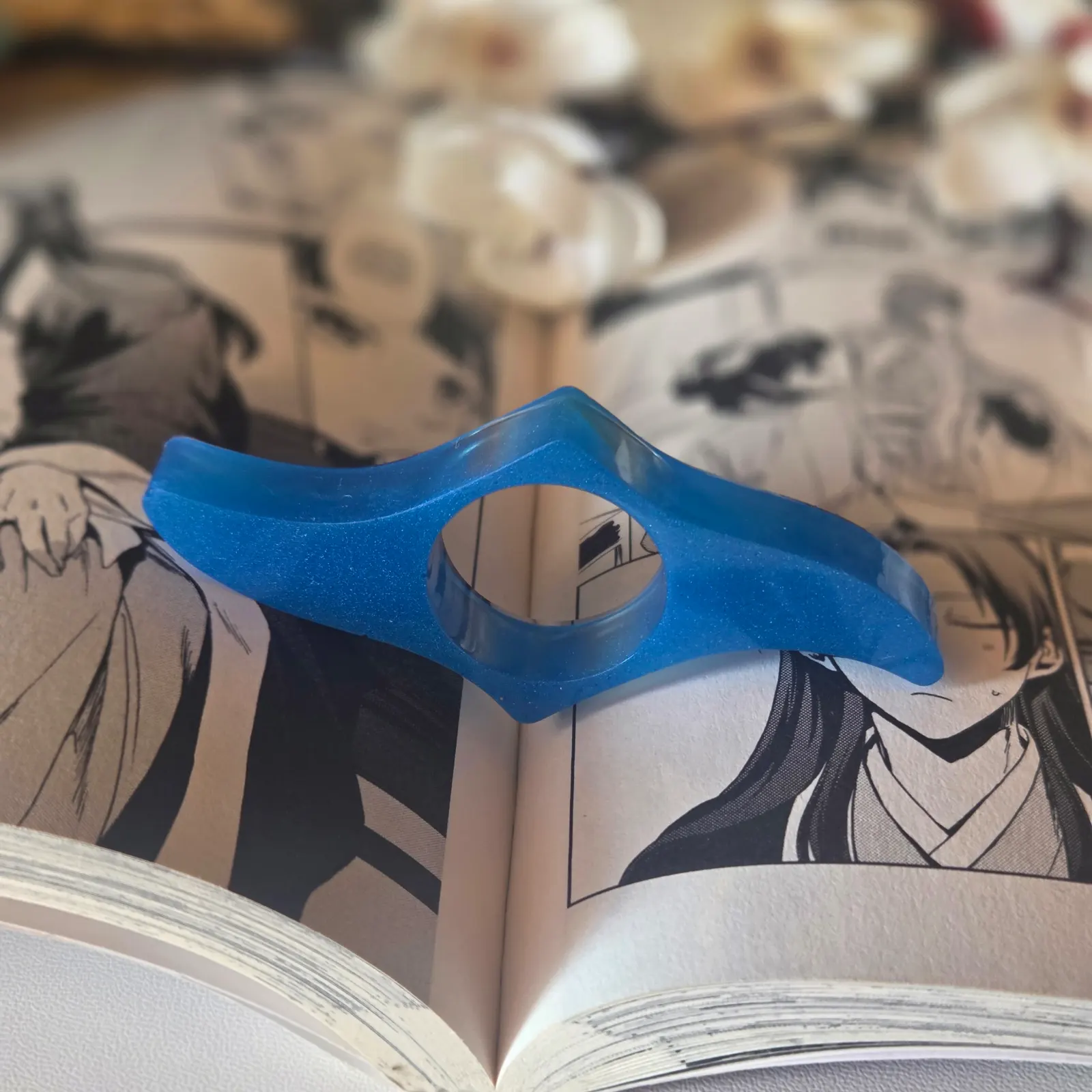 Bague de lecture en résine époxy - bleu Electric