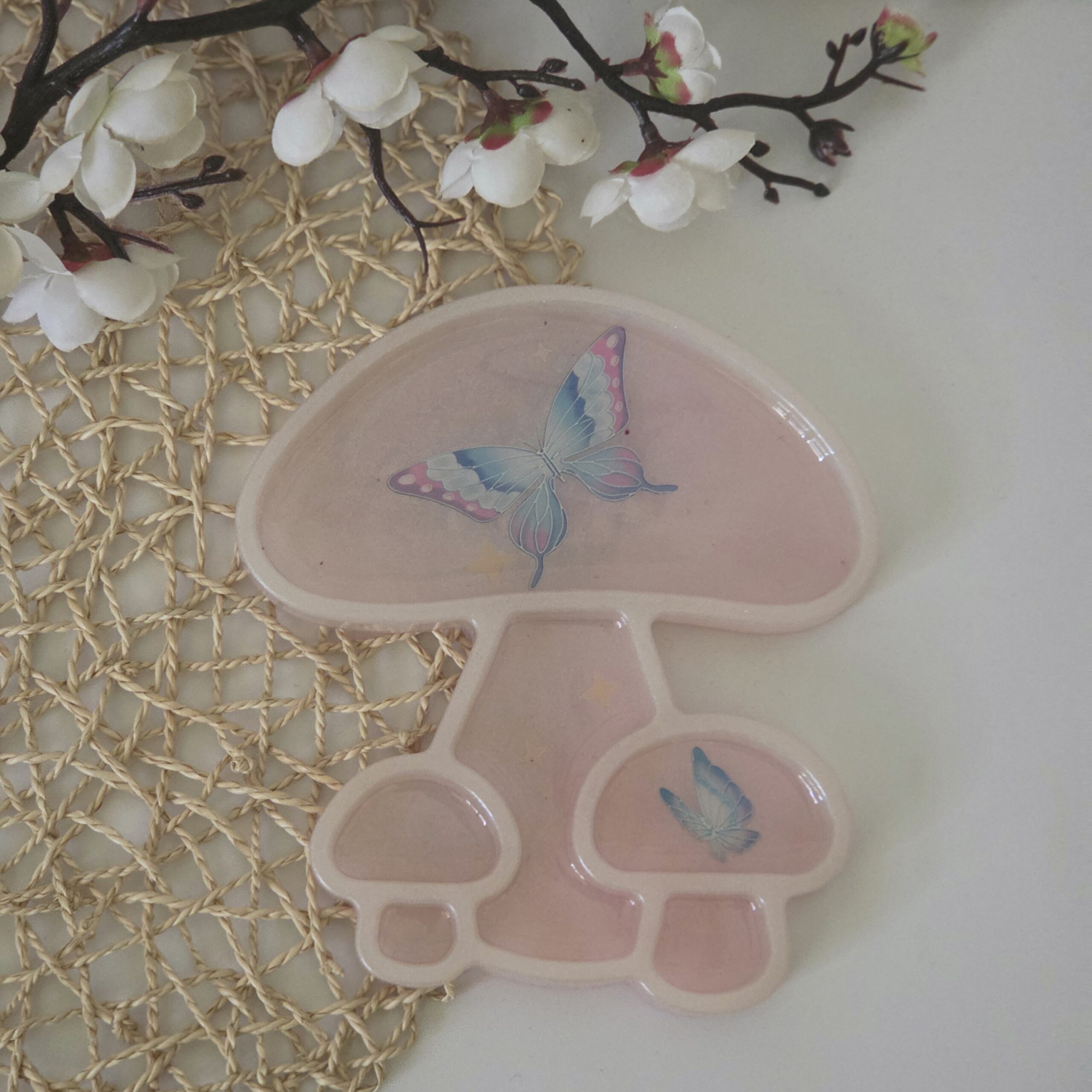 Vide poche Champi'Kawaii rose poudré en résine époxy